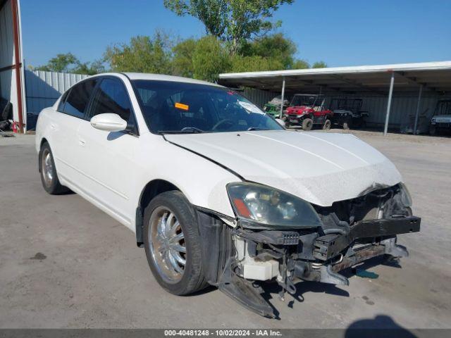  Salvage Nissan Altima