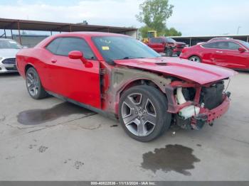  Salvage Dodge Challenger