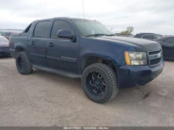  Salvage Chevrolet Avalanche 1500