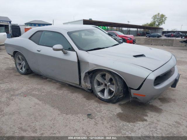  Salvage Dodge Challenger