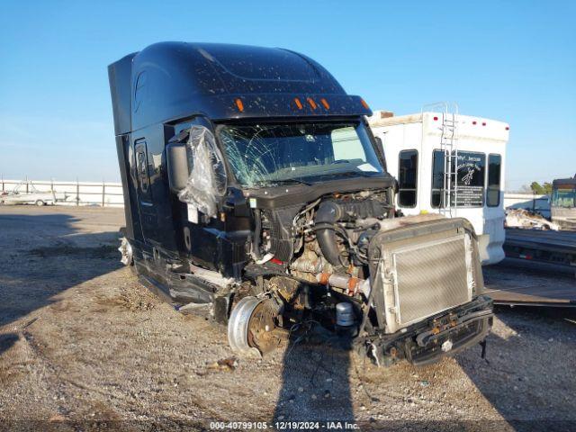  Salvage Freightliner New Cascadia 126