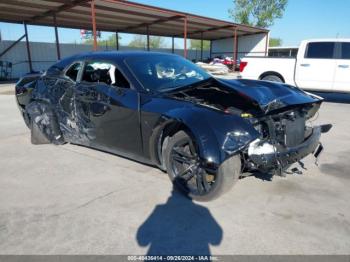  Salvage Dodge Challenger