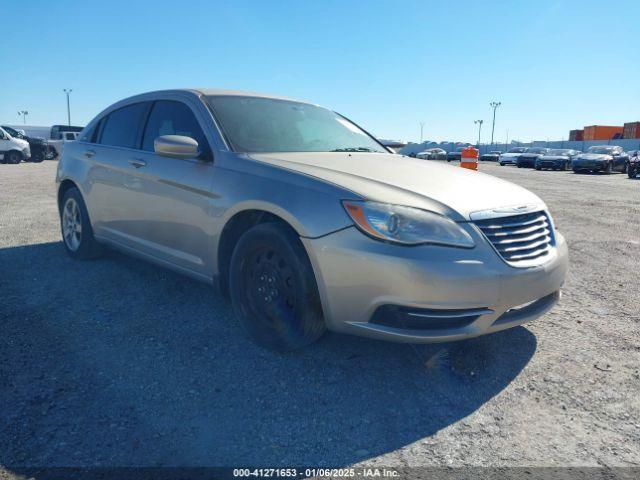  Salvage Chrysler 200