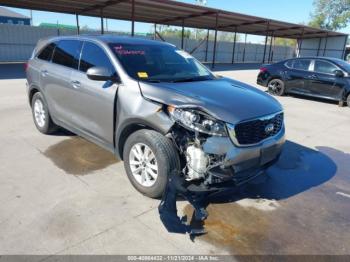  Salvage Kia Sorento