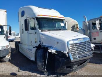  Salvage Freightliner Conventional