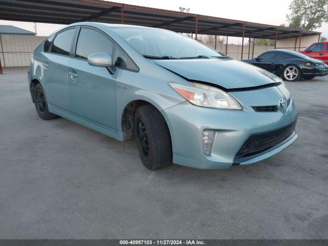  Salvage Toyota Prius