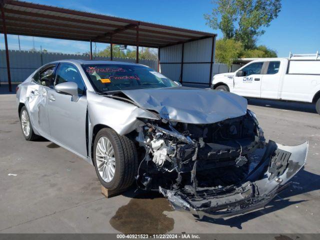  Salvage Lexus Es