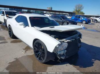  Salvage Dodge Challenger