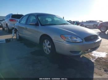  Salvage Ford Taurus