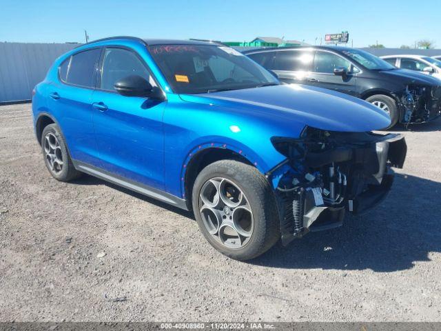  Salvage Alfa Romeo Stelvio