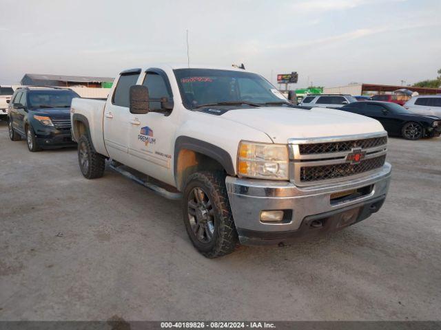  Salvage Chevrolet Silverado 2500