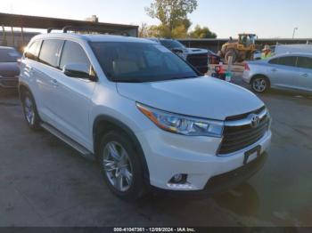  Salvage Toyota Highlander