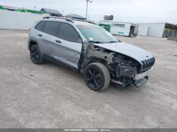  Salvage Jeep Cherokee