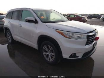  Salvage Toyota Highlander