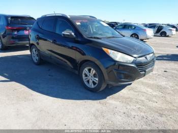  Salvage Hyundai TUCSON