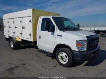  Salvage Ford E-450