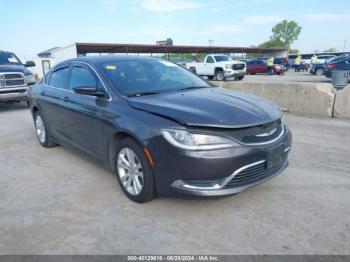  Salvage Chrysler 200