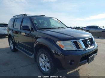  Salvage Nissan Pathfinder