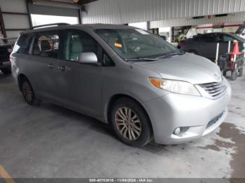  Salvage Toyota Sienna