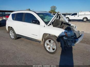  Salvage Jeep Compass