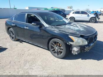  Salvage Nissan Maxima