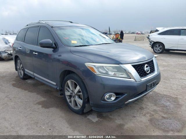  Salvage Nissan Pathfinder