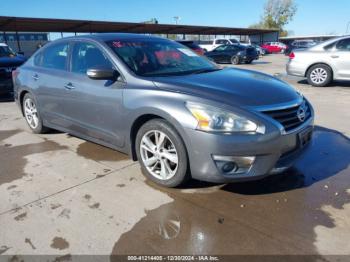  Salvage Nissan Altima