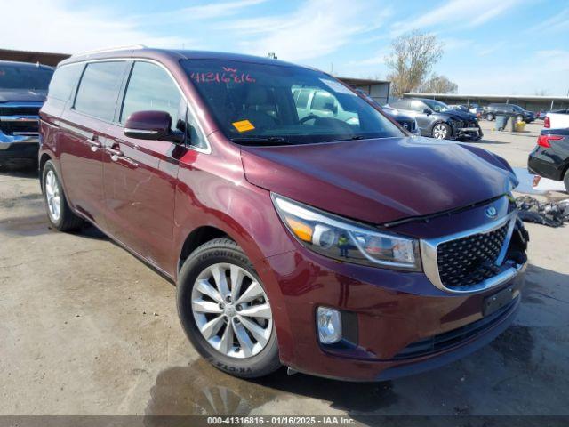  Salvage Kia Sedona