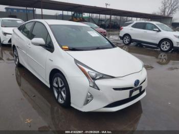  Salvage Toyota Prius