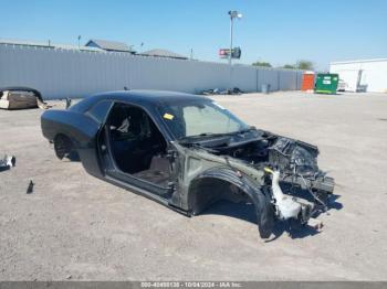  Salvage Dodge Challenger