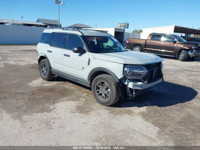  Salvage Ford Bronco