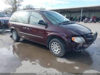  Salvage Chrysler Voyager