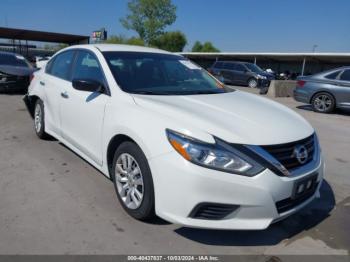  Salvage Nissan Altima