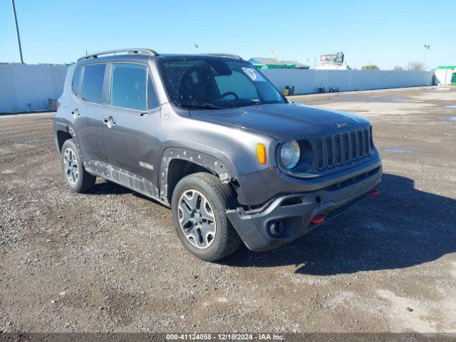  Salvage Jeep Renegade