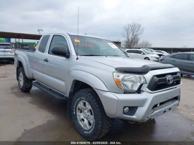  Salvage Toyota Tacoma