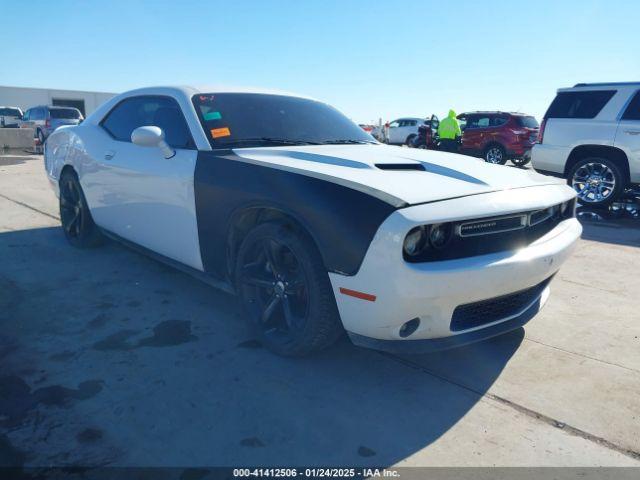  Salvage Dodge Challenger