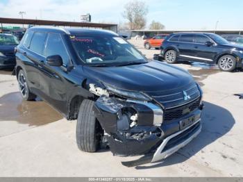  Salvage Mitsubishi Outlander