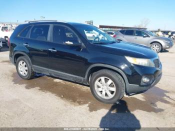  Salvage Kia Sorento