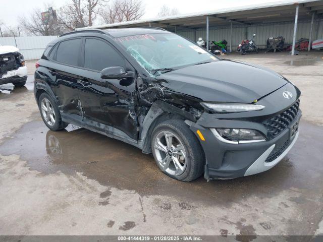  Salvage Hyundai KONA