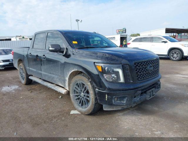  Salvage Nissan Titan