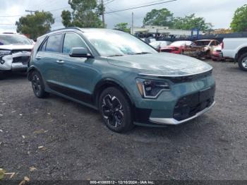  Salvage Kia Niro