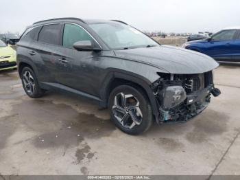  Salvage Hyundai TUCSON