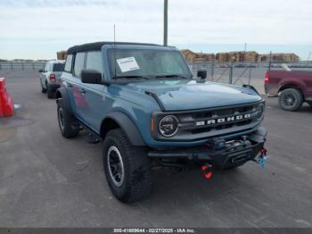  Salvage Ford Bronco