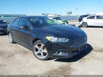  Salvage Ford Fusion