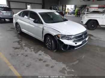  Salvage Volkswagen Jetta