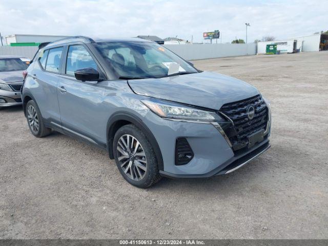  Salvage Nissan Kicks