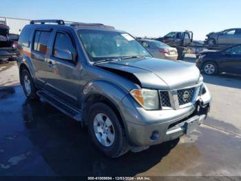  Salvage Nissan Pathfinder