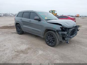  Salvage Jeep Grand Cherokee