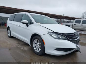  Salvage Chrysler Pacifica