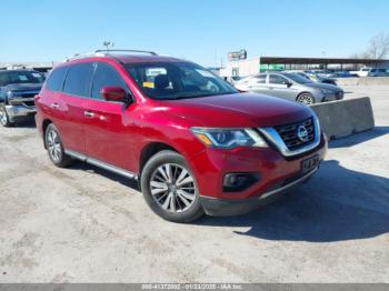  Salvage Nissan Pathfinder